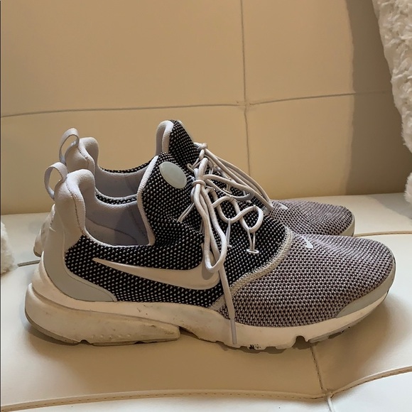 Nike Presto - Picture 2 of 3